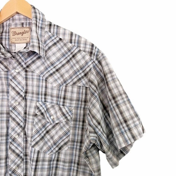 Wrangler Shirt Men’s Size XL Short Sleeve Western Pearl Snap Blue White Plaid - Picture 5 of 6